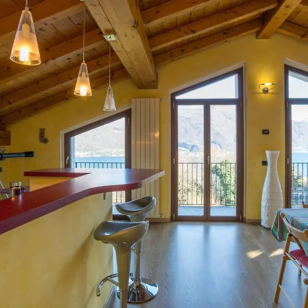 Apartment Dreamhouse - Happy